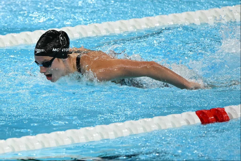 ¿Reina de la piscina? Summer McIntosh gana su segundo oro en Paris 2024