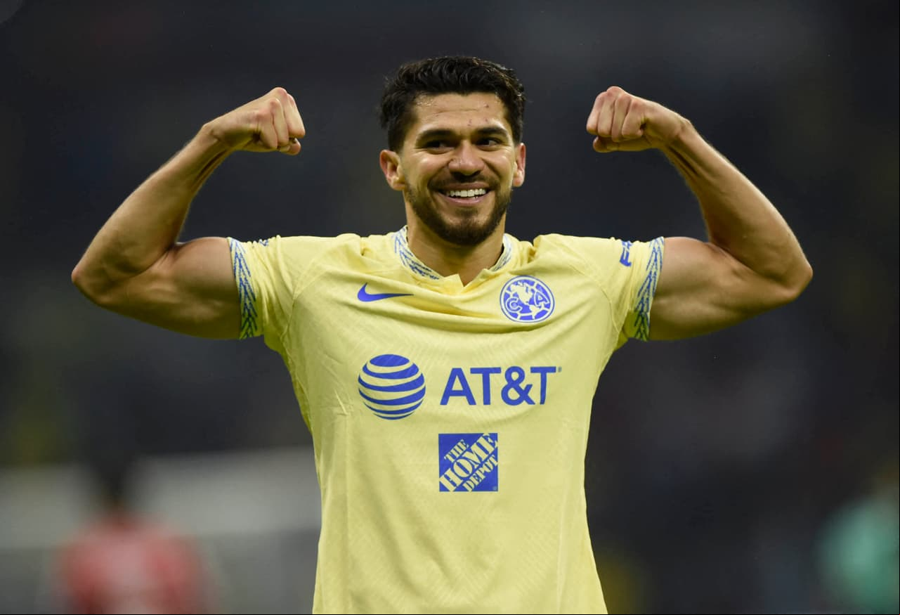 Henry Martín (América) está tasado en 4.5 millones de euros en el puesto 30.