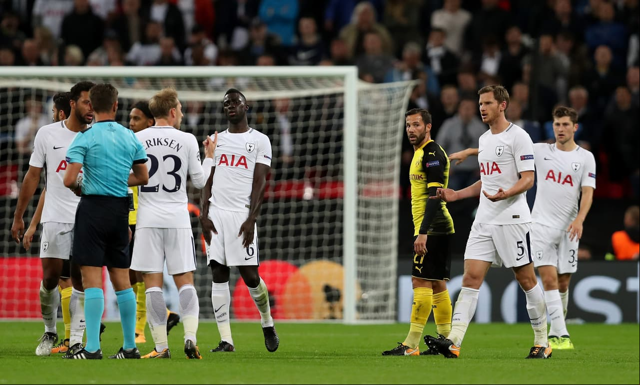Jornada 1 - Tottenham Hotspur 3-1 Borussia Dortmund: en Wembley, Son Heung-Min y Harry Kane (doblete) fueron quienes anotaron para los Spurs. Mientras que Andriy Yarmolenko lo hizo para los alemanes.
