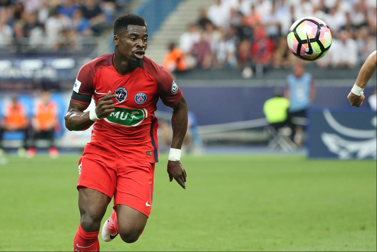 El mediocampista tiene un valor en el mercado de 15 millones de euros y el Tottenham Hotspur tiene todas las ganas de pagarlos para reforzarse con él.