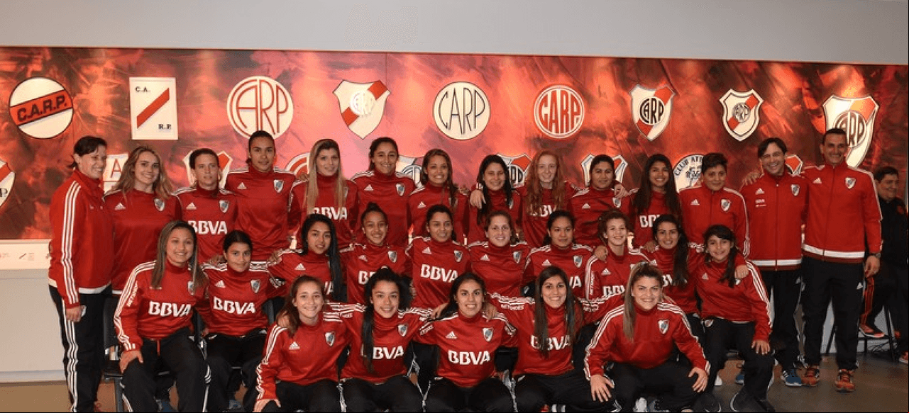 El partido será dirigido por María Laura Fortunato, como asistente 1 Mariana De Almeida y asistente 2 Daiana Milone.
