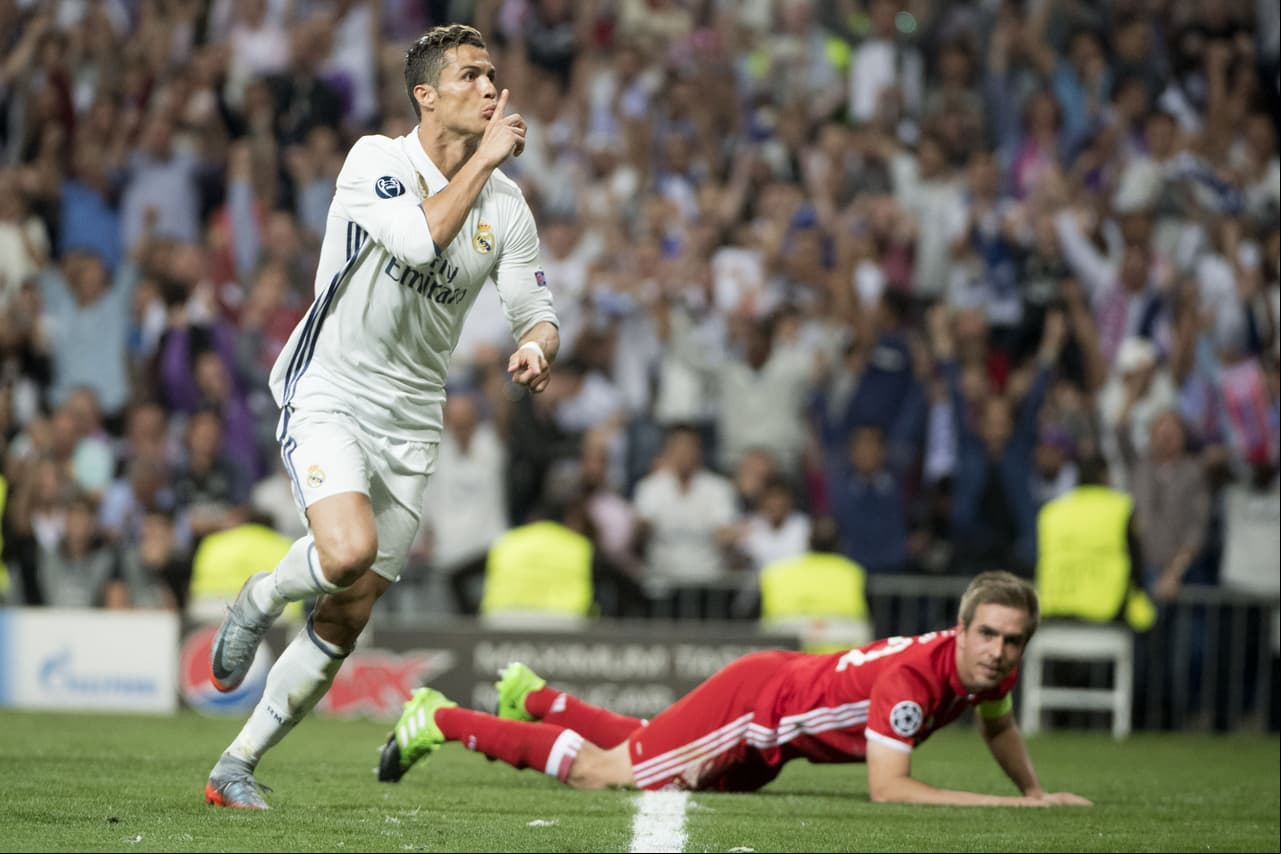 Ronaldo pone al Real Madrid en semis con 'hat-trick' ante el Bayern