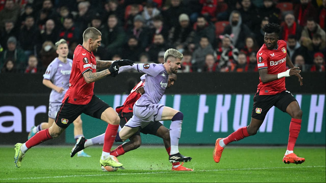 Sevilla goleó al PSV en casa, Sporting rescató el empate contra Midtjylland, Mónaco sorprendió al Leverkusen 2-3 y Nantes rescató el empate en casa de la Juventus.