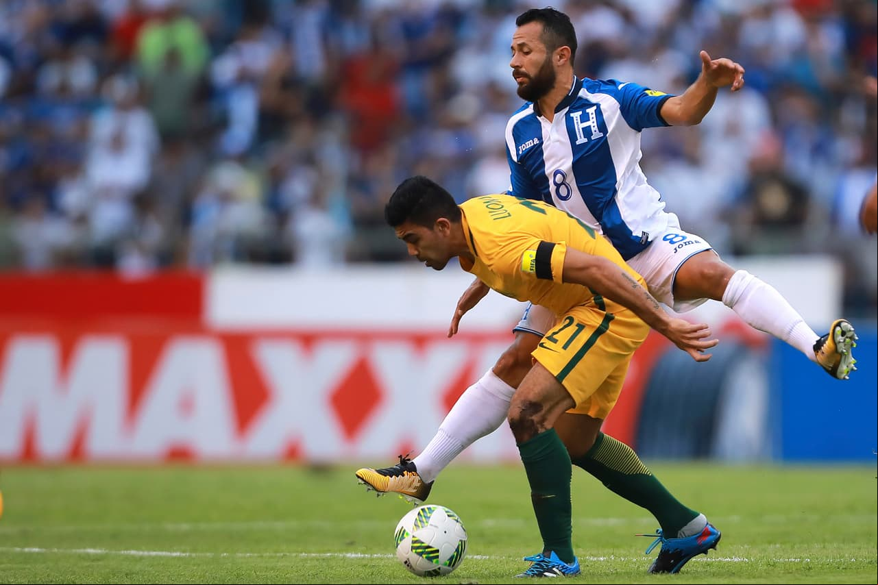 Honduras no pudo someter a Australia de local y empató sin goles en el partido de ida, con lo que tendrá que definir de visitante su opción de clasificación al Mundial de Rusia 2018.