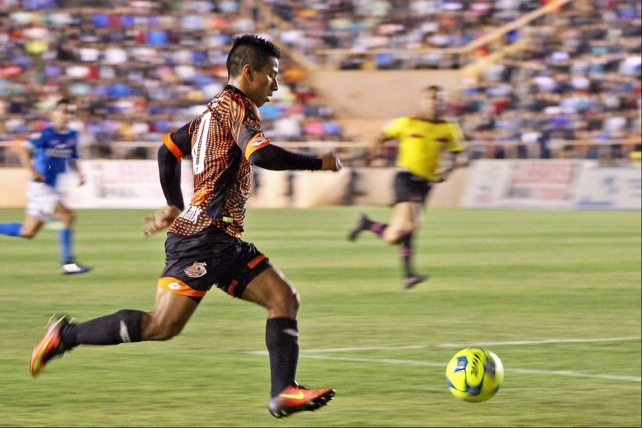Alfonso Tamay, de Tigres UANL a Lobos BUAP.