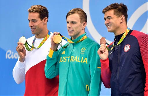 Kyle Chalmers gana prueba reina de natación en Río 16