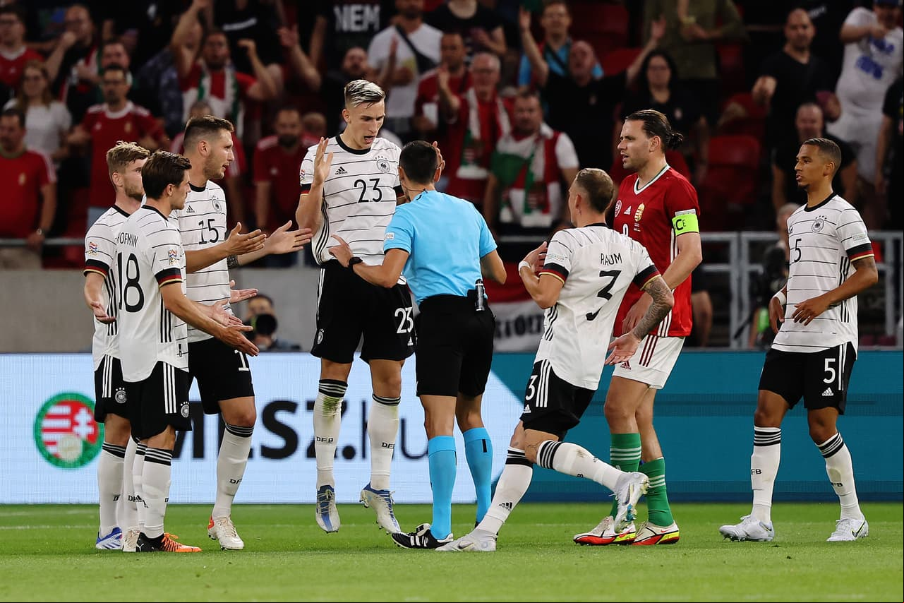 Hungría empató con Alemania en un encuentro que vivió sus mejore momentos en los primeros diez minutos.