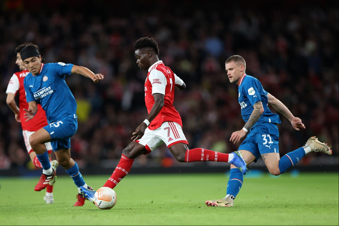 Arsenal se impone al PSV por la mínima y se consolida en el liderato del Grupo A en la UEFA Europa League.