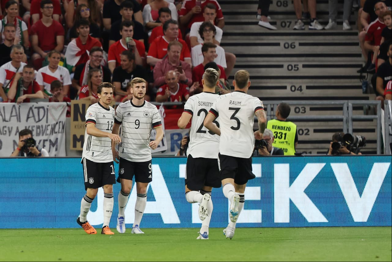 Hungría empató con Alemania en un encuentro que vivió sus mejore momentos en los primeros diez minutos.